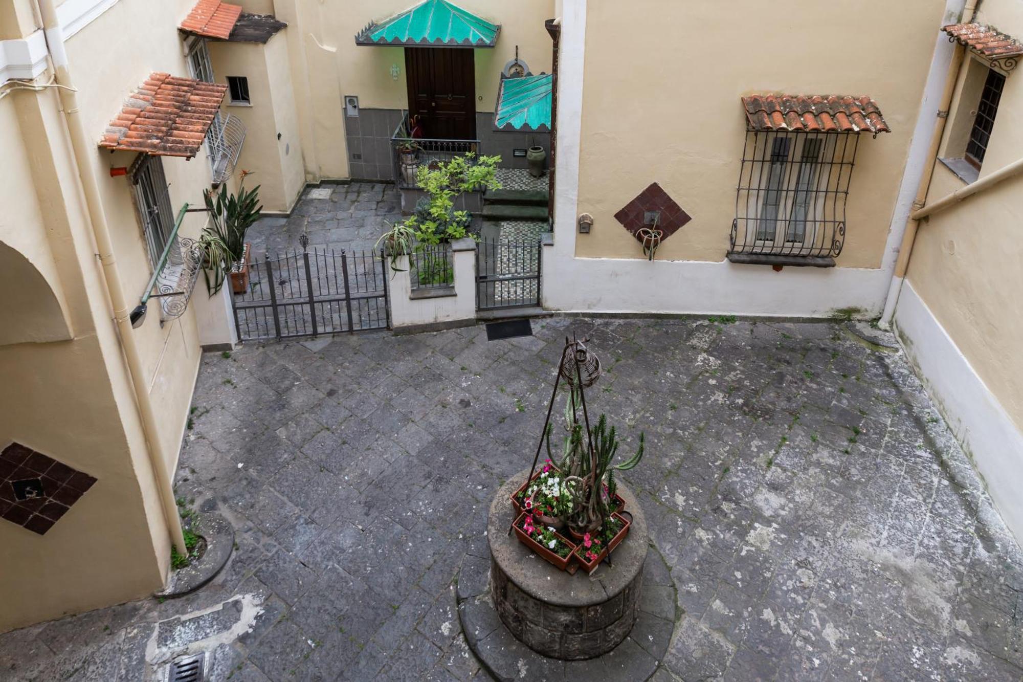 Vesuvio Plaza Room Ottaviano Buitenkant foto
